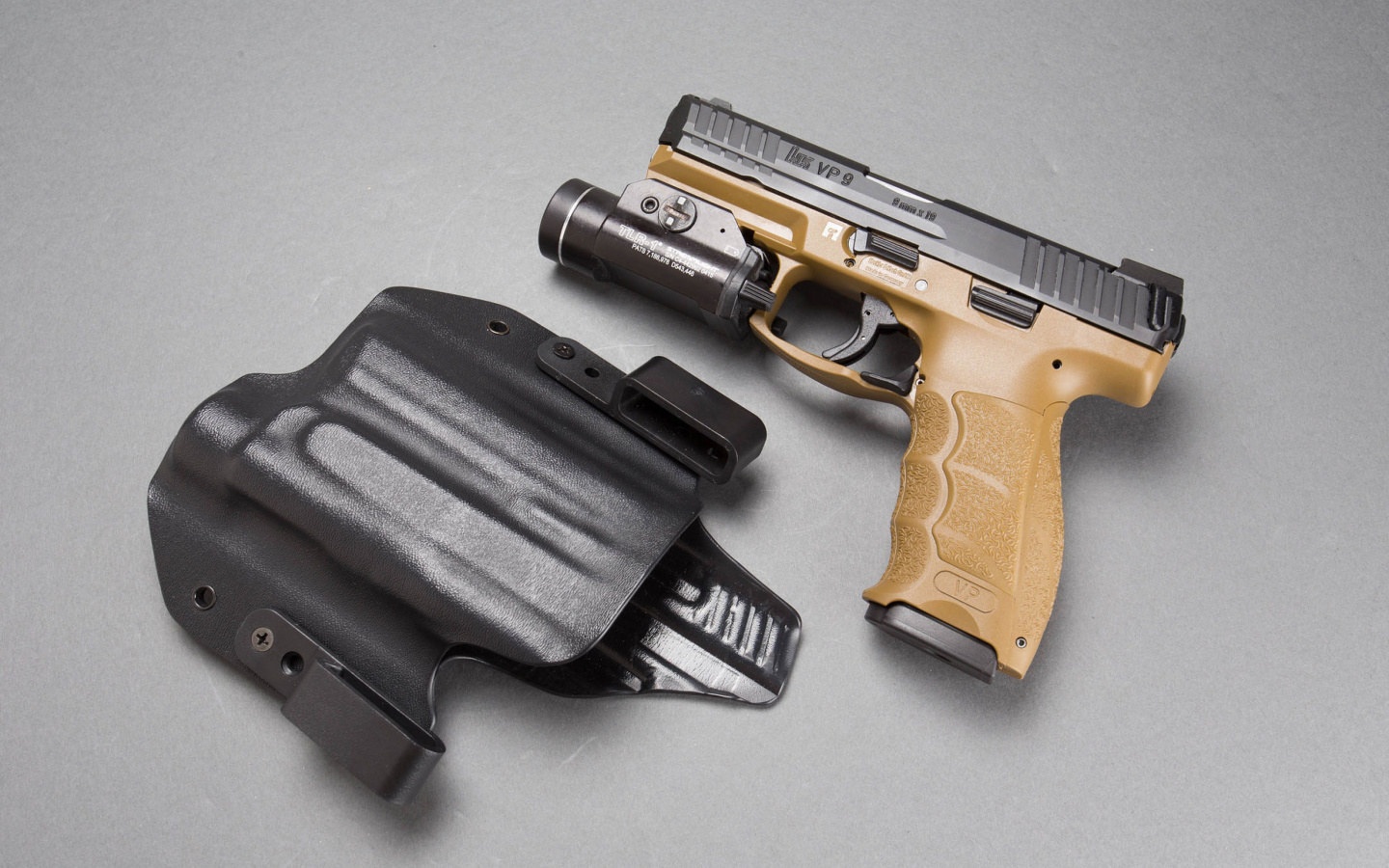 Sfondi Pistols Heckler & Koch 9mm 1440x900