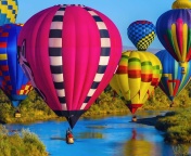 Das Colorful Air Balloons Wallpaper 176x144