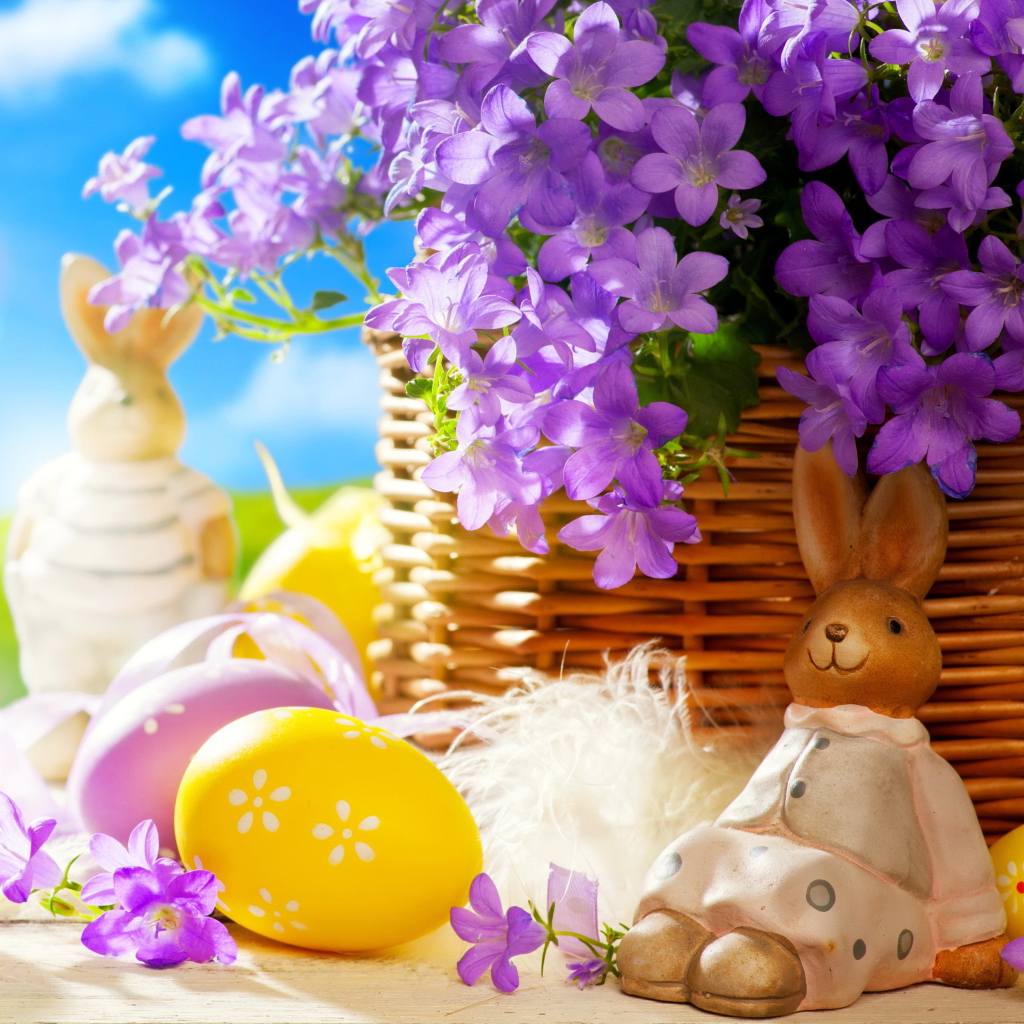 Screenshot №1 pro téma Easter Rabbit And Purple Flowers 1024x1024