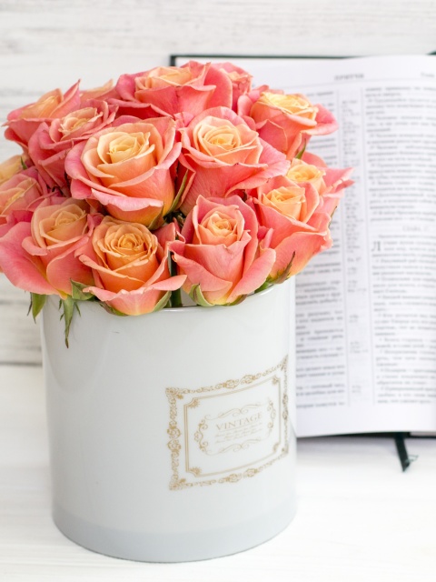 Roses and Book wallpaper 480x640