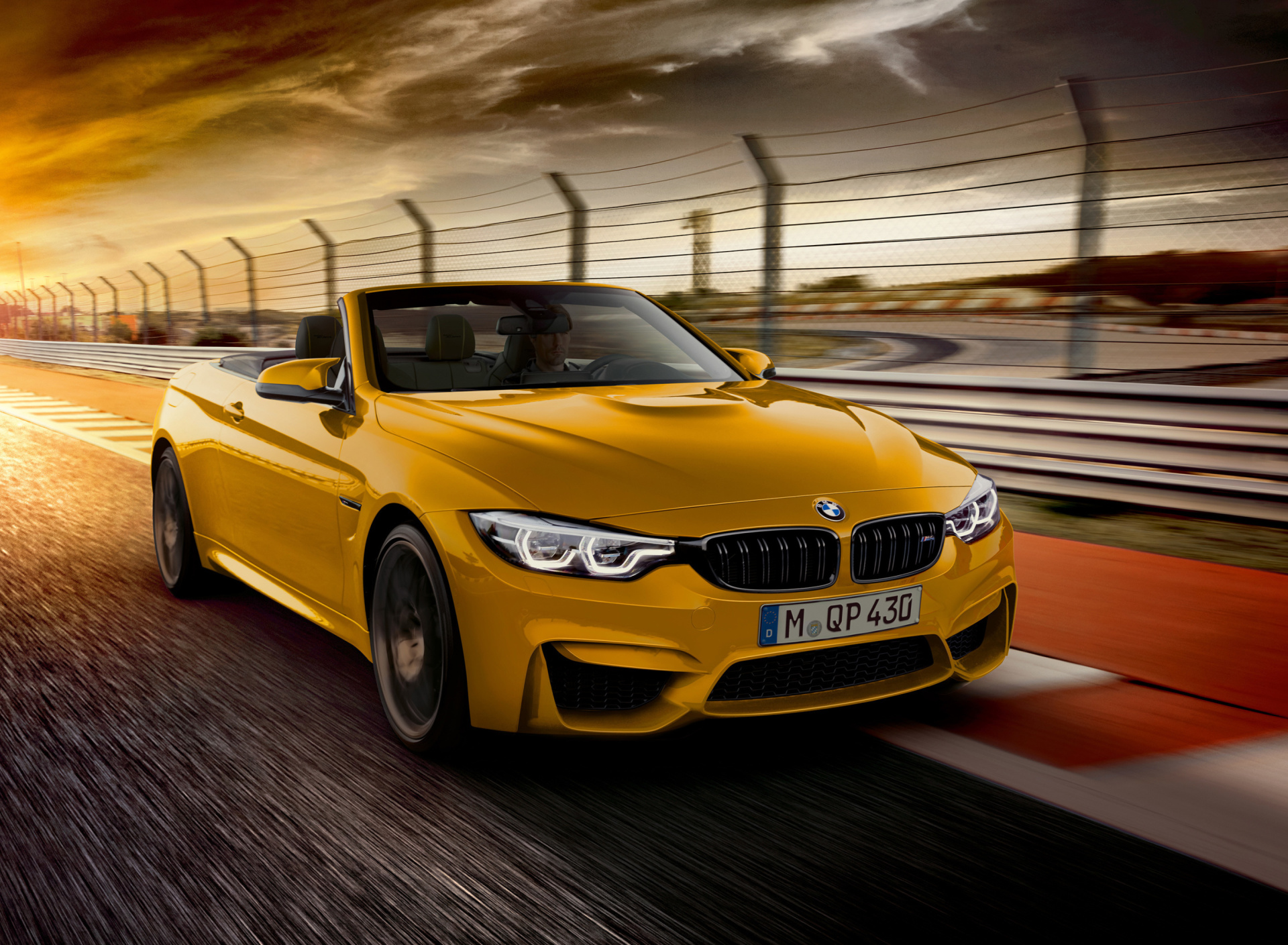 BMW M4 Convertible wallpaper 1920x1408