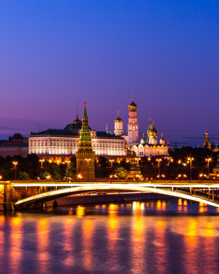 Moscow Kremlin sfondi gratuiti per Nokia 5800 XpressMusic