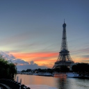 Das First Time In Paris Wallpaper 128x128