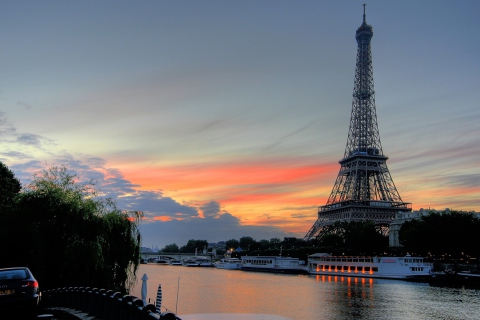 First Time In Paris wallpaper 480x320