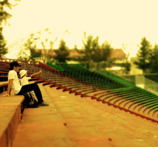 Kids On Stadium - Obrázkek zdarma pro 128x128