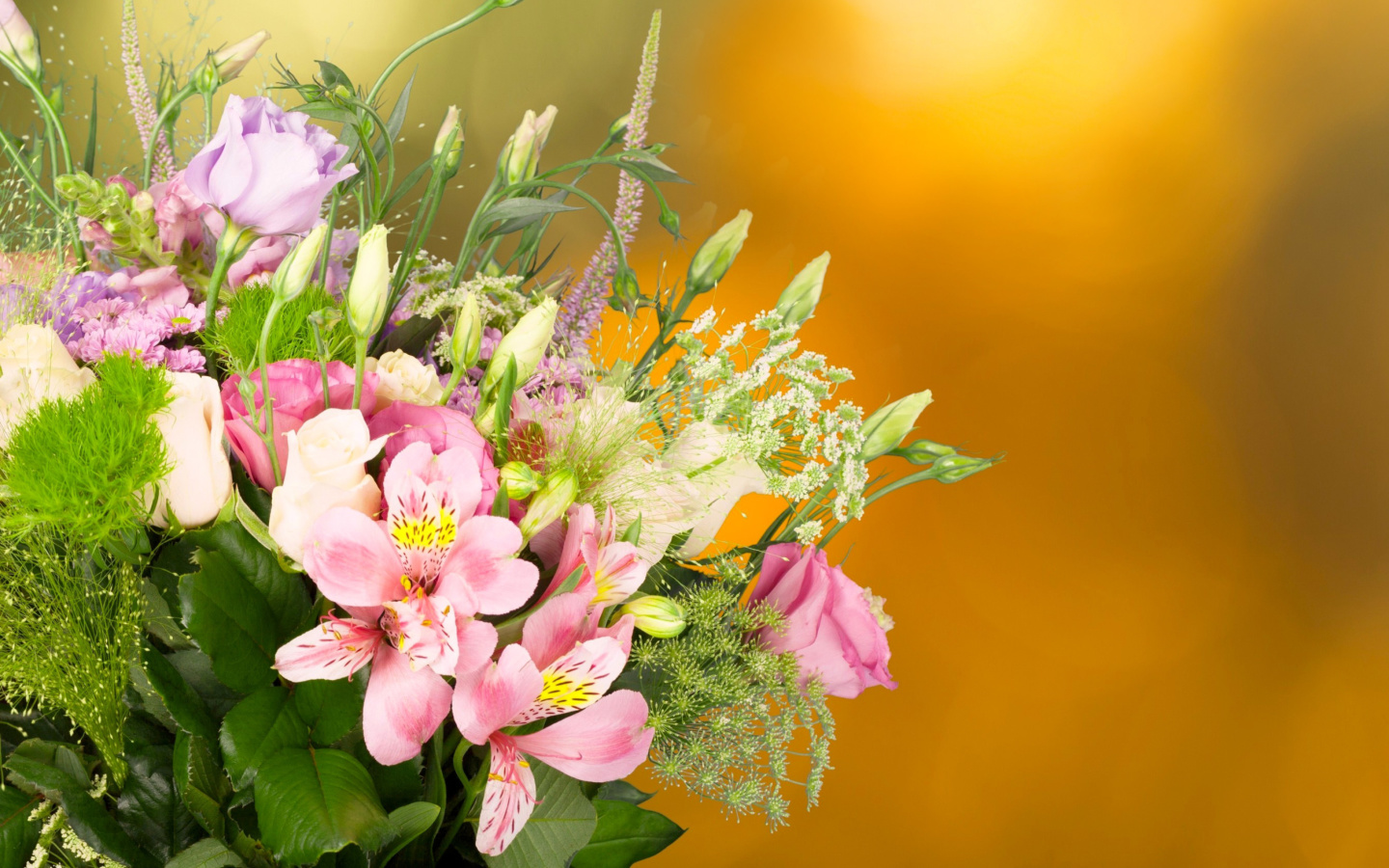 Sfondi Bouquet of iris flowers 1440x900