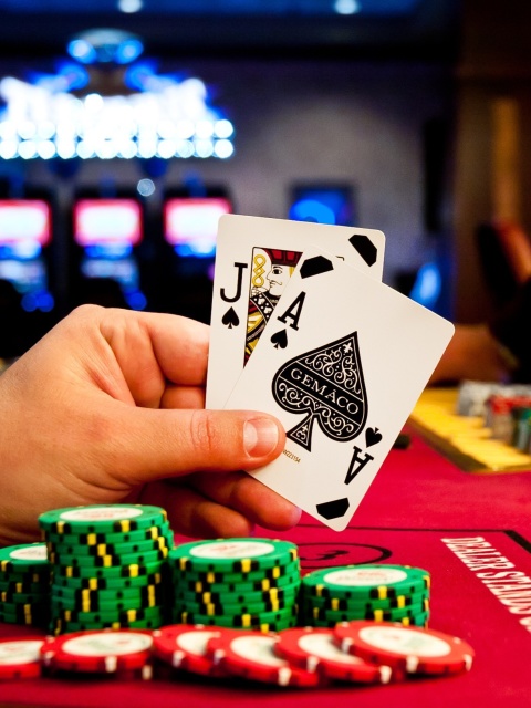 Das Play blackjack in Casino Wallpaper 480x640