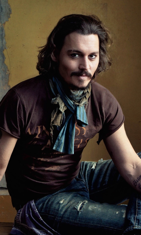 Sfondi Good Looking Johnny Depp 480x800