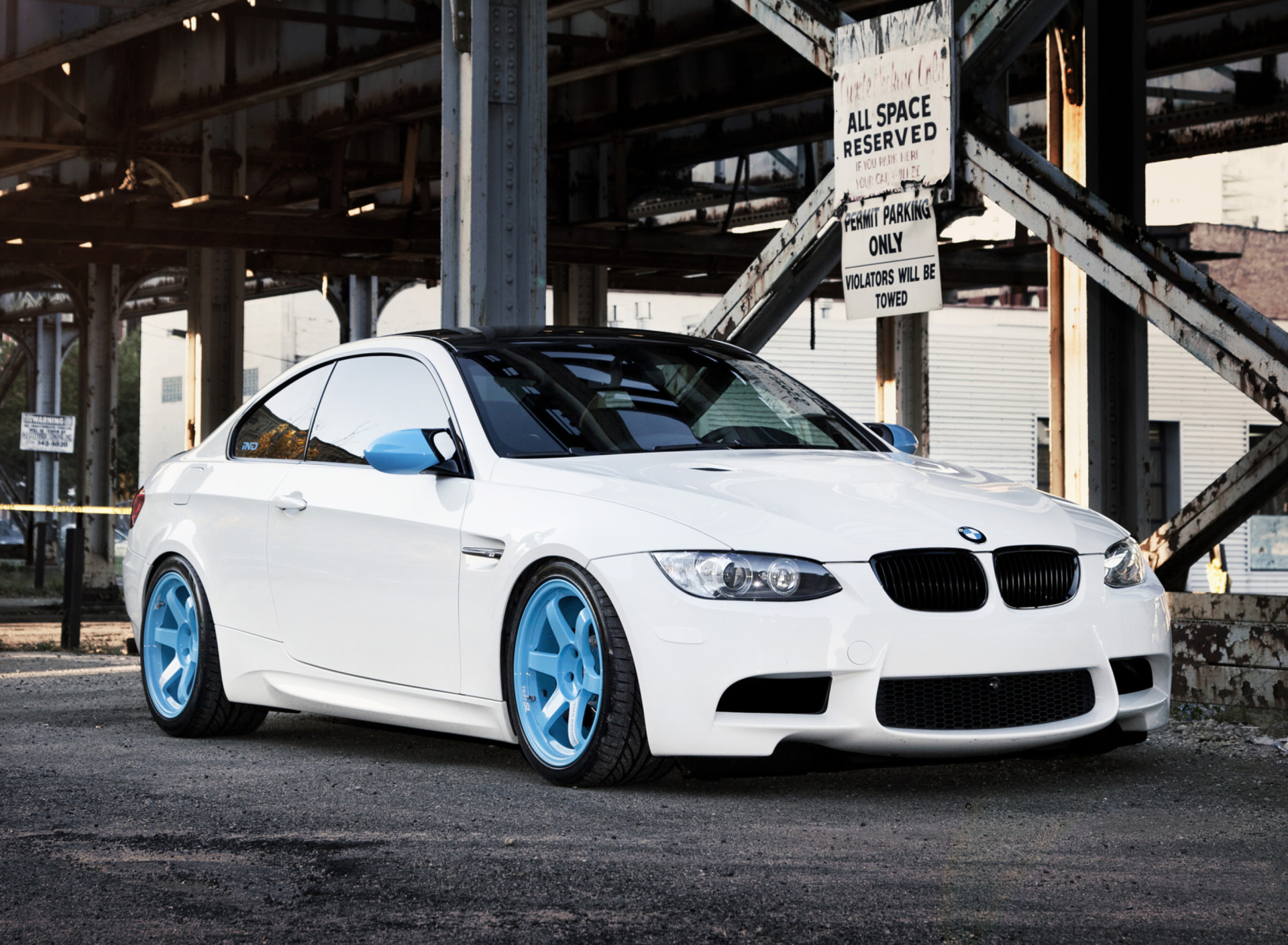 Screenshot №1 pro téma BMW M3 1920x1408