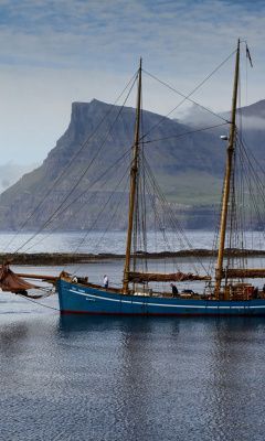 Fondo de pantalla Bay Faroe Islands, Denmark 240x400