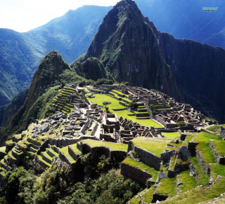 Machu Picchu Peru Wallpaper for iPad 2
