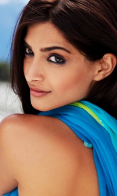 Screenshot №1 pro téma Sonam Kapoor 240x400