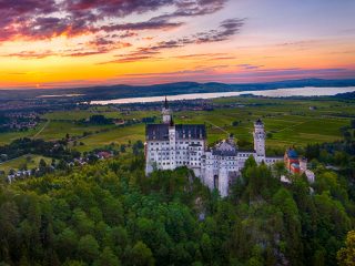 Screenshot №1 pro téma Neuschwanstein Castle 320x240