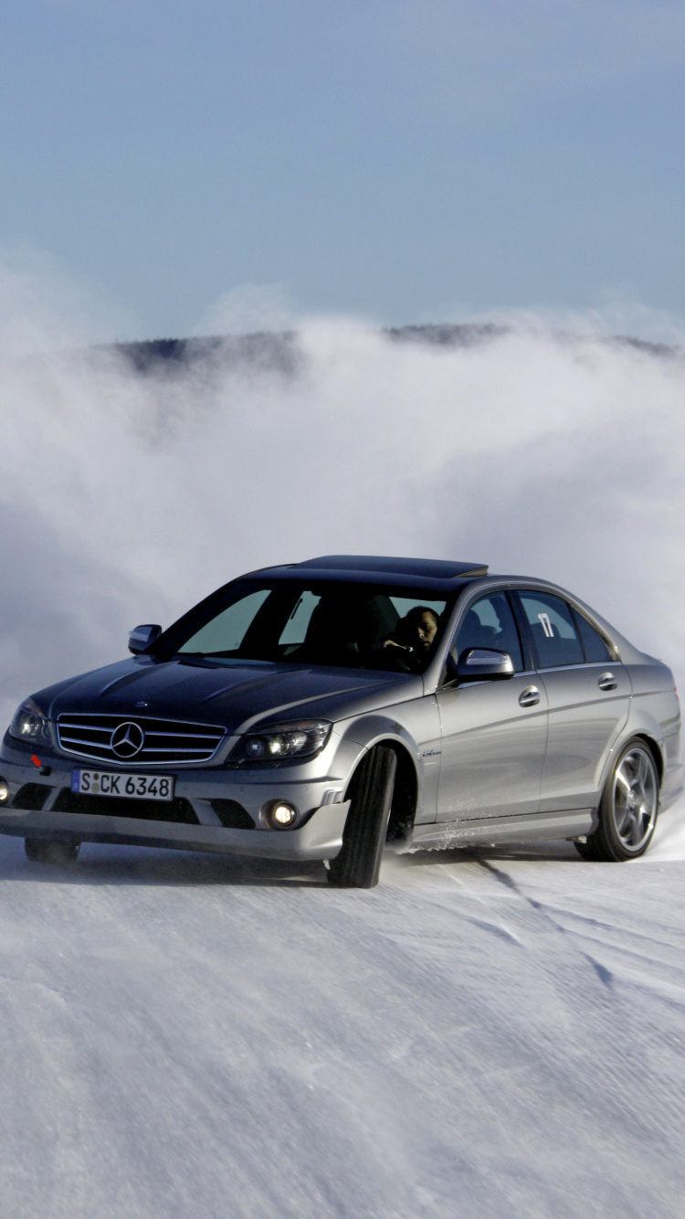 Das Mercedes Snow Drift Wallpaper 750x1334