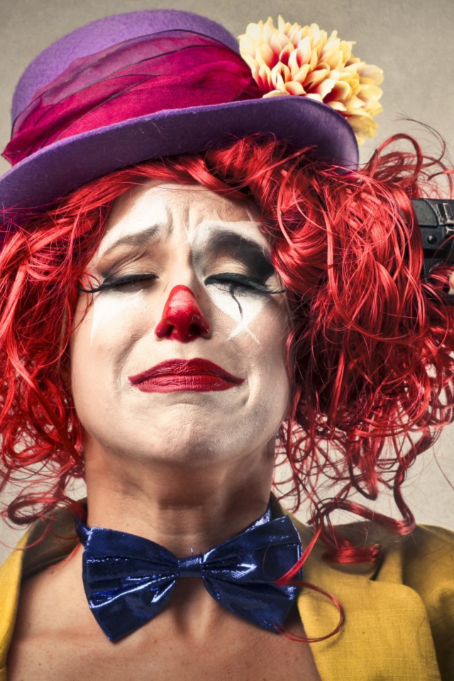 Das Sad Clown Wallpaper 640x960