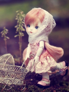 Screenshot №1 pro téma Doll With Baby Carriage 240x320