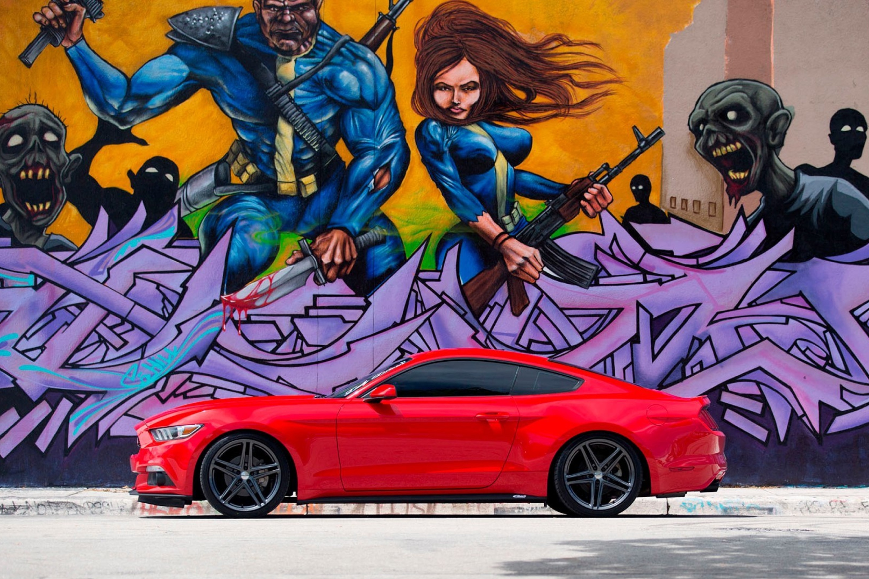 Ford Mustang and Miami Graffiti wallpaper 2880x1920