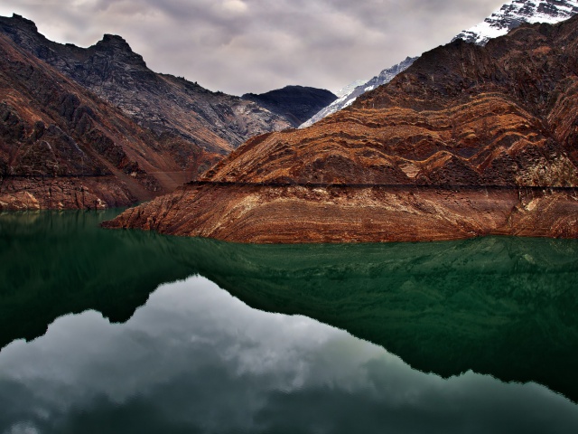 Moraine Lake screenshot #1 640x480