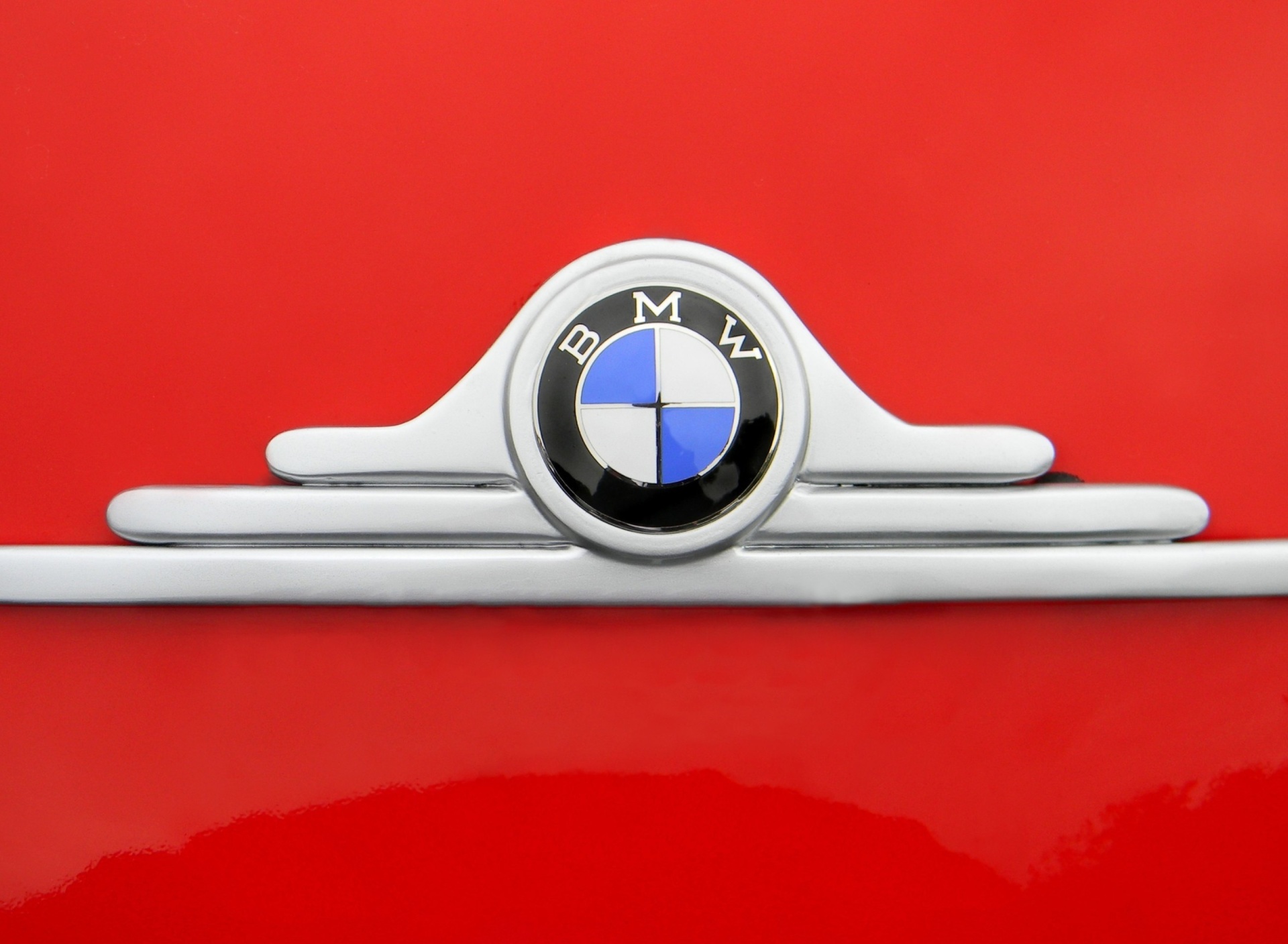 Обои BMW Logo 1920x1408