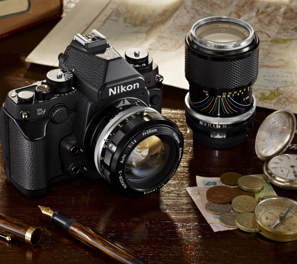Fondo de pantalla Nikon Camera And Lens 960x854