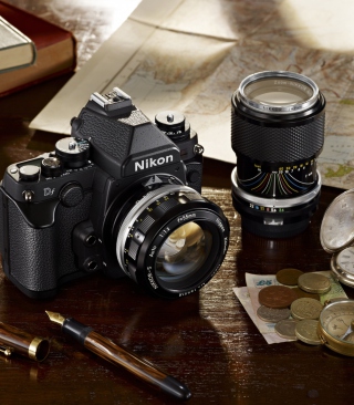 Nikon Camera And Lens - Obrázkek zdarma pro iPhone 4S