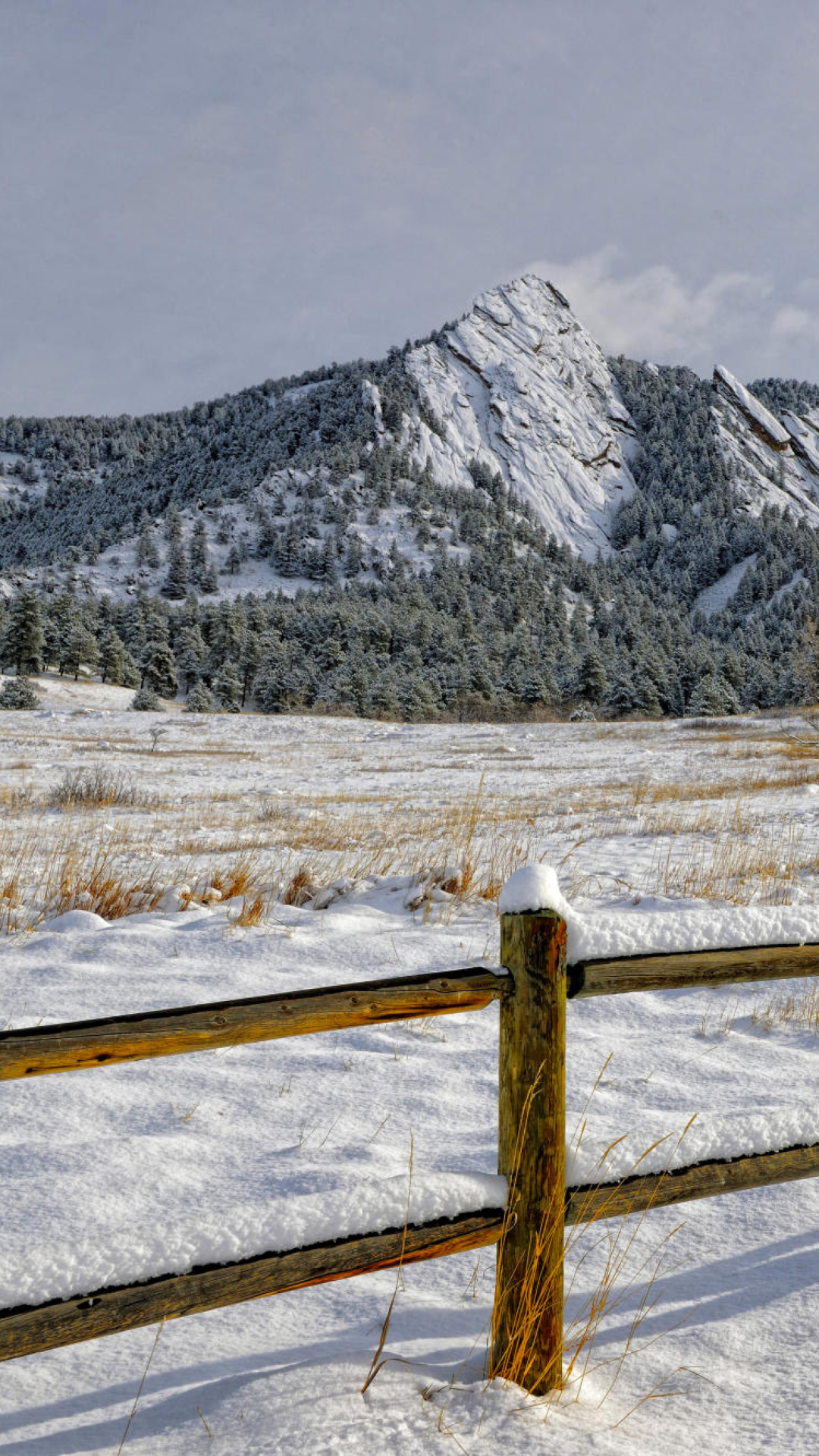 Das Chataqua Snow, Boulder Flatirons, Colorado Wallpaper 1080x1920