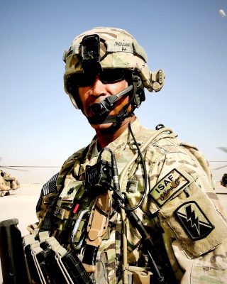 Afghanistan Soldier - Obrázkek zdarma pro 480x640