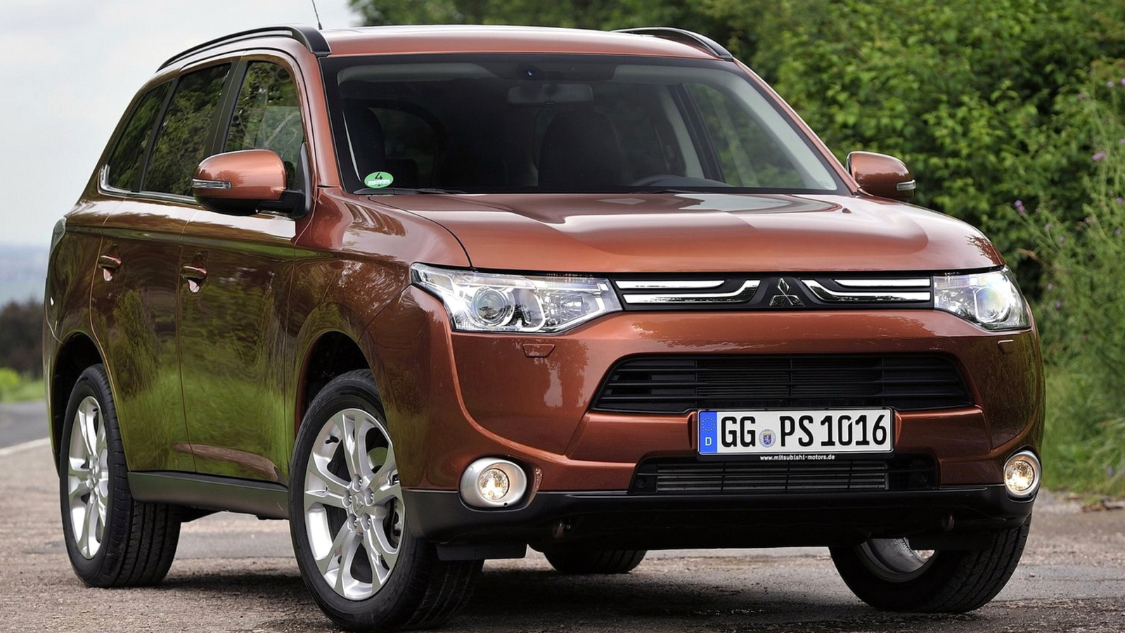 Das Mitsubishi Outlander Wallpaper 1600x900