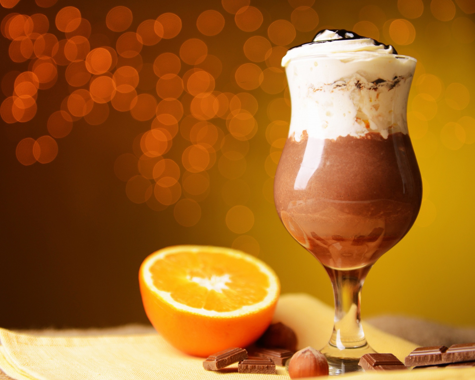 Chocolate cocktail wallpaper 1600x1280
