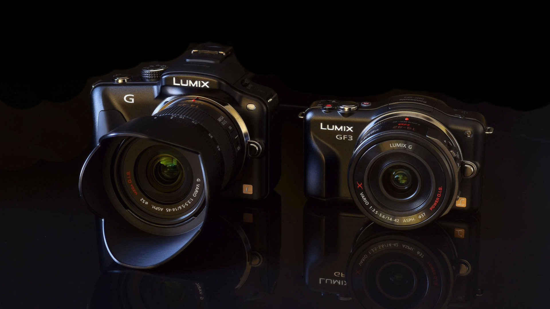 Обои Panasonic Lumix GF3 Mirrorless 1920x1080