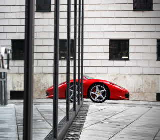 Red Ferrari 458 Italia sfondi gratuiti per iPad mini
