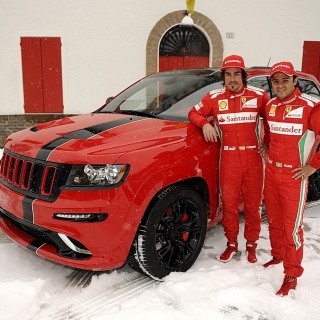 Jeep Grand Cherokee SRT8 Ferrari Edition - Obrázkek zdarma pro 2048x2048