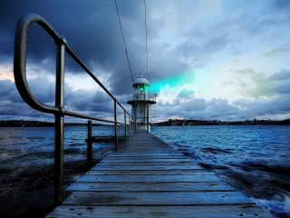 Sfondi Lighthouse in Denmark 320x240