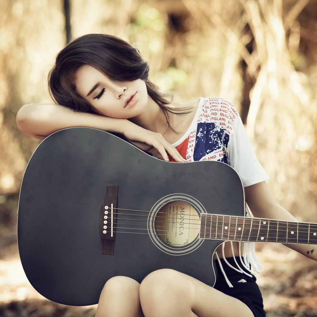 Pretty Girl With Guitar wallpaper 1024x1024