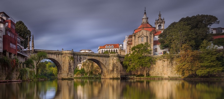 Das Amarante Portugal Wallpaper 720x320