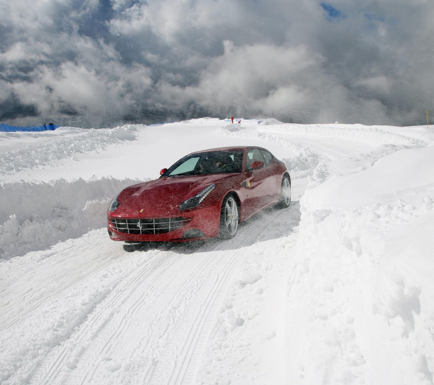 Ferrari In Winter screenshot #1 1440x1280