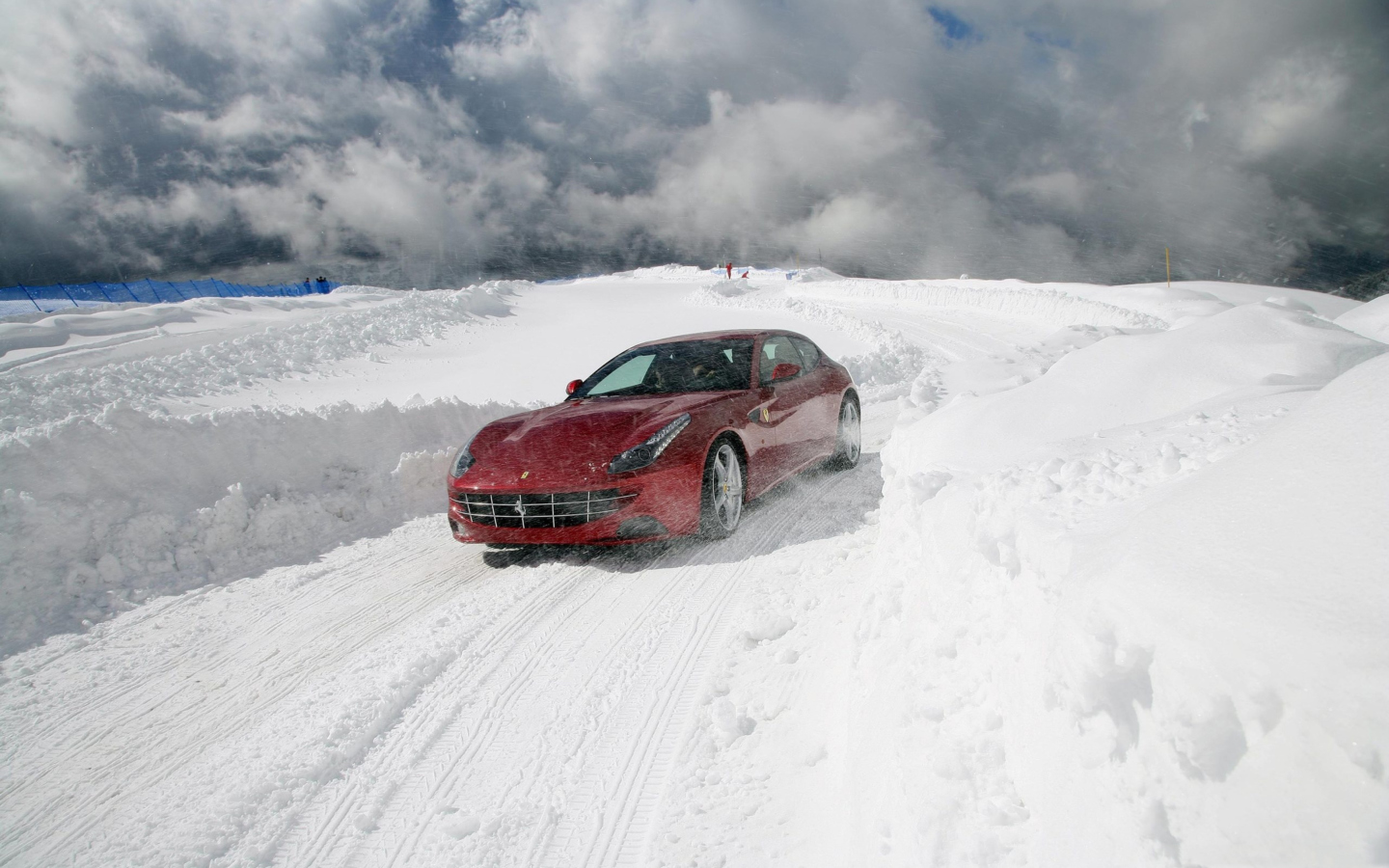 Screenshot №1 pro téma Ferrari In Winter 1440x900