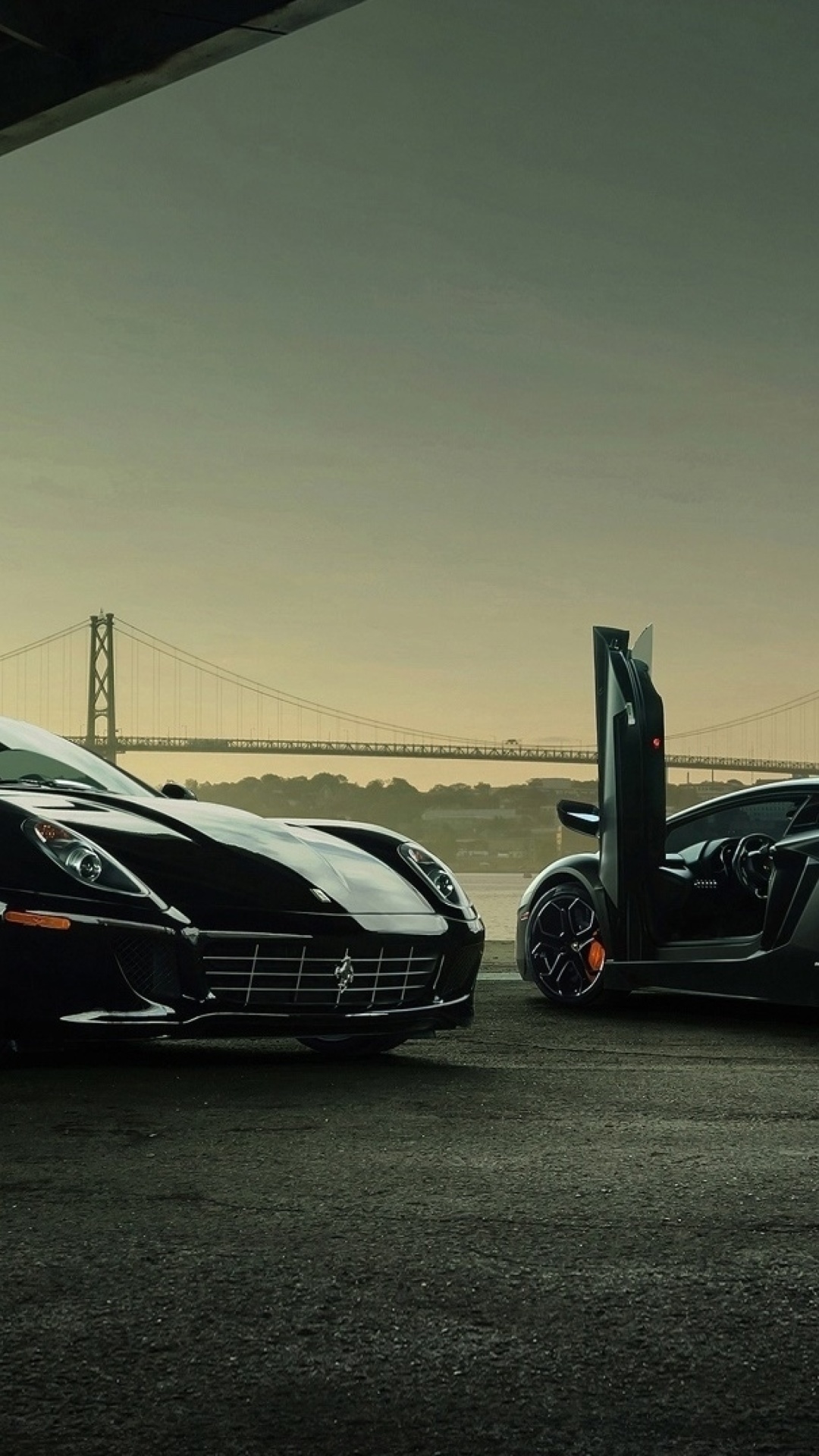 Screenshot №1 pro téma Lamborghini Aventador And Ferrari 599 GTB 1080x1920