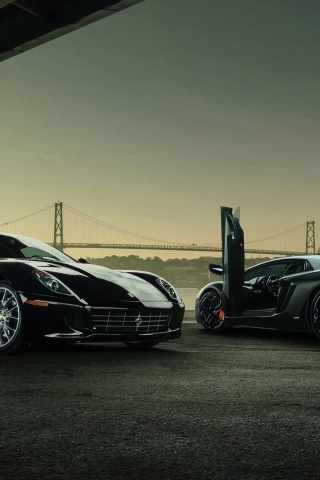 Sfondi Lamborghini Aventador And Ferrari 599 GTB 320x480