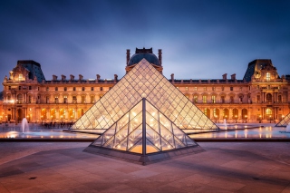 Louvre Paris sfondi gratuiti per cellulari Android, iPhone, iPad e desktop
