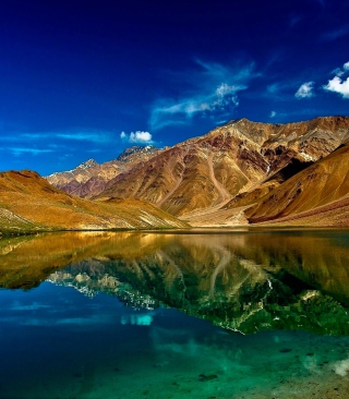Lake HD Pic - Obrázkek zdarma pro Nokia Asha 309