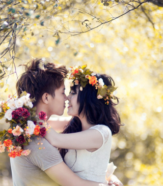 Beautiful Asian Couple In Love - Obrázkek zdarma pro 640x1136