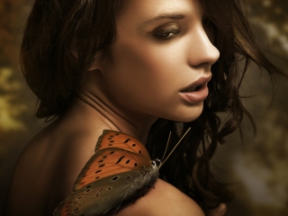 Обои Butterfly Girl 320x240