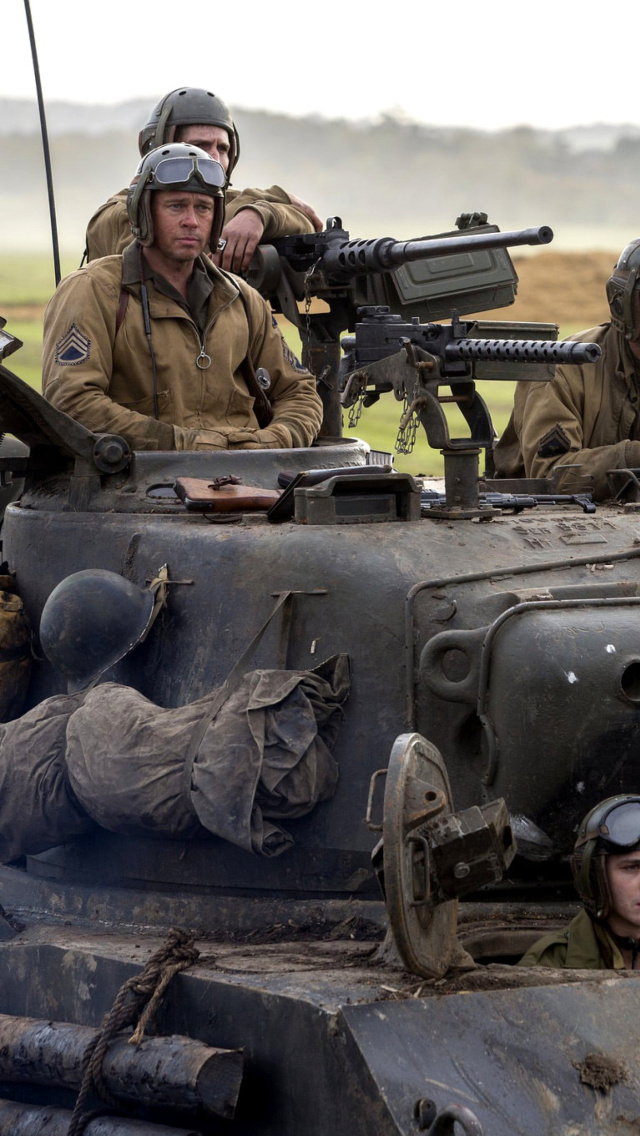 Fondo de pantalla Brad Pitt in Army Film Fury 640x1136