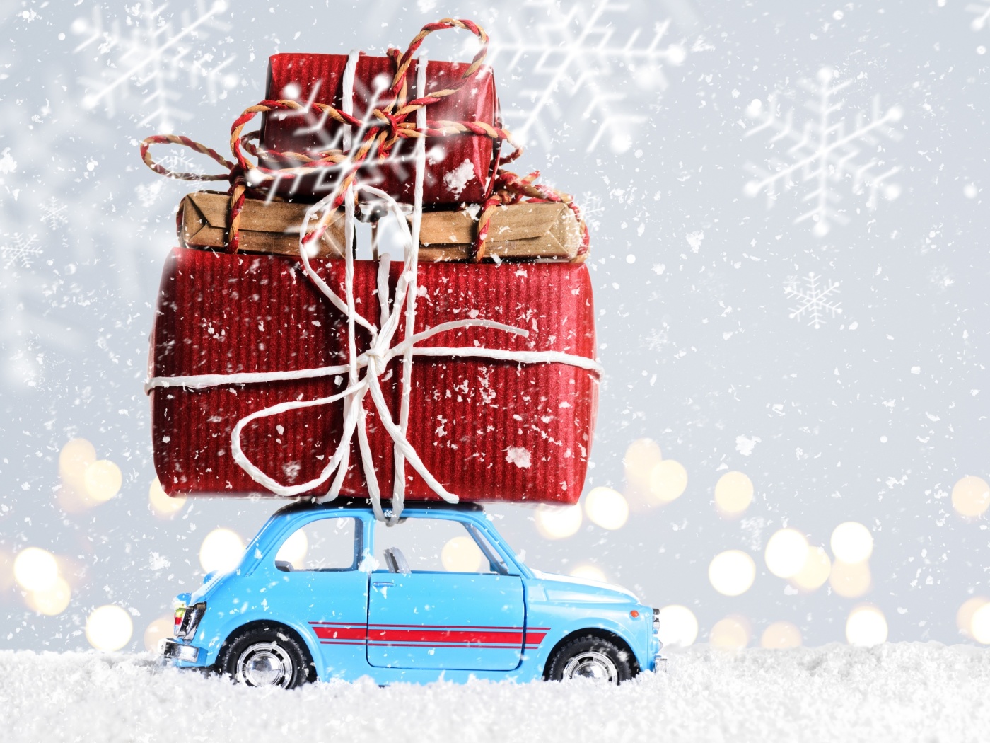 Обои Xmas Car Gift 1400x1050