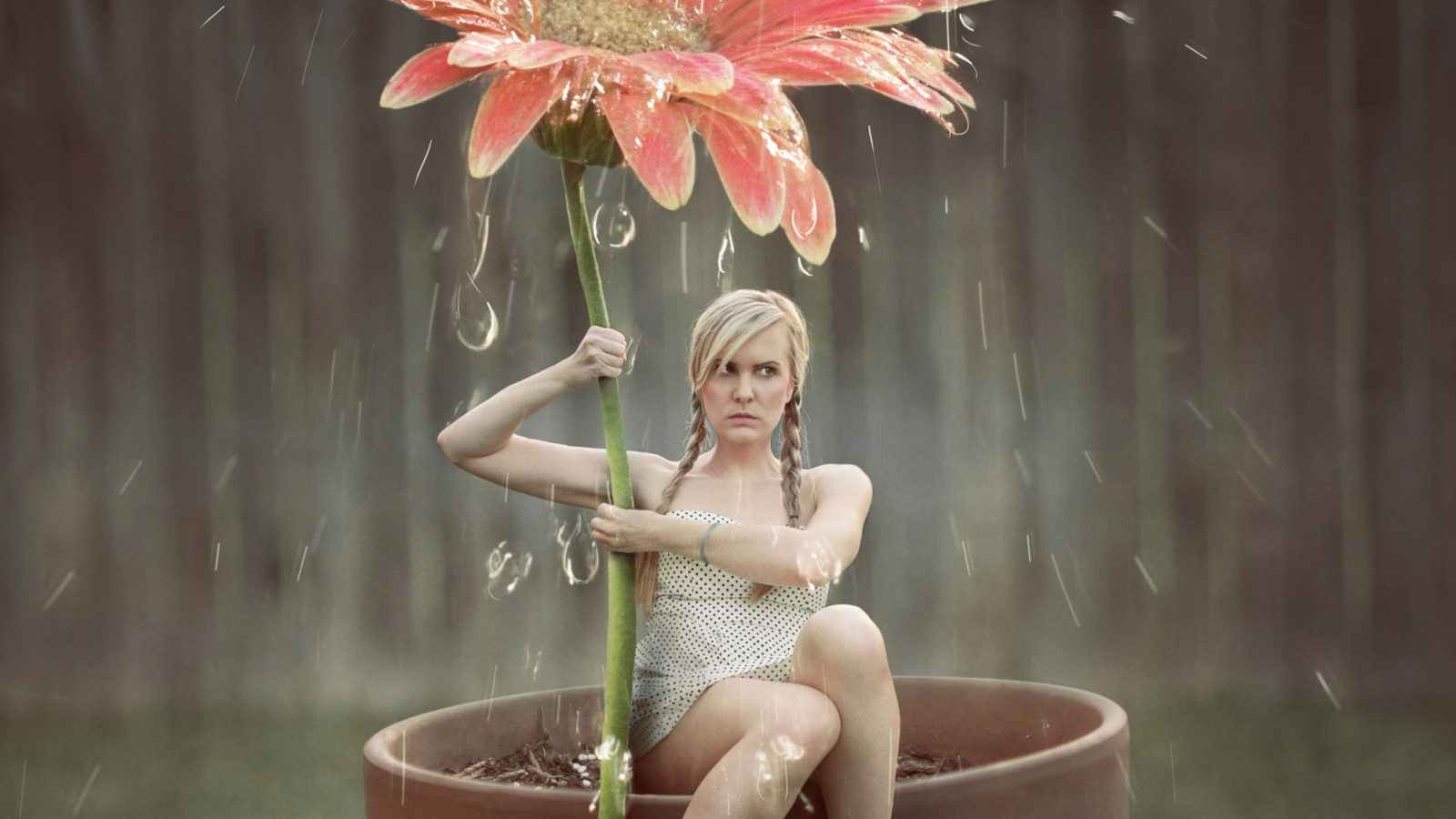 Sfondi Flower Girl 1600x900