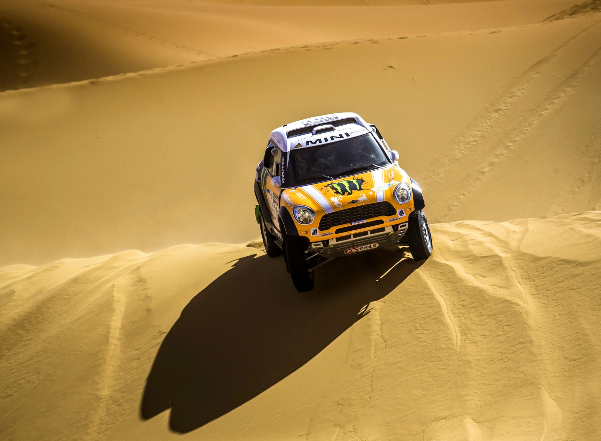 Fondo de pantalla Mini Cooper Countryman Dakar Rally 1920x1408