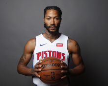 Derrick Rose in Detroit Pistons wallpaper 220x176