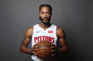 Kostenloses Derrick Rose in Detroit Pistons Wallpaper für Android, iPhone und iPad