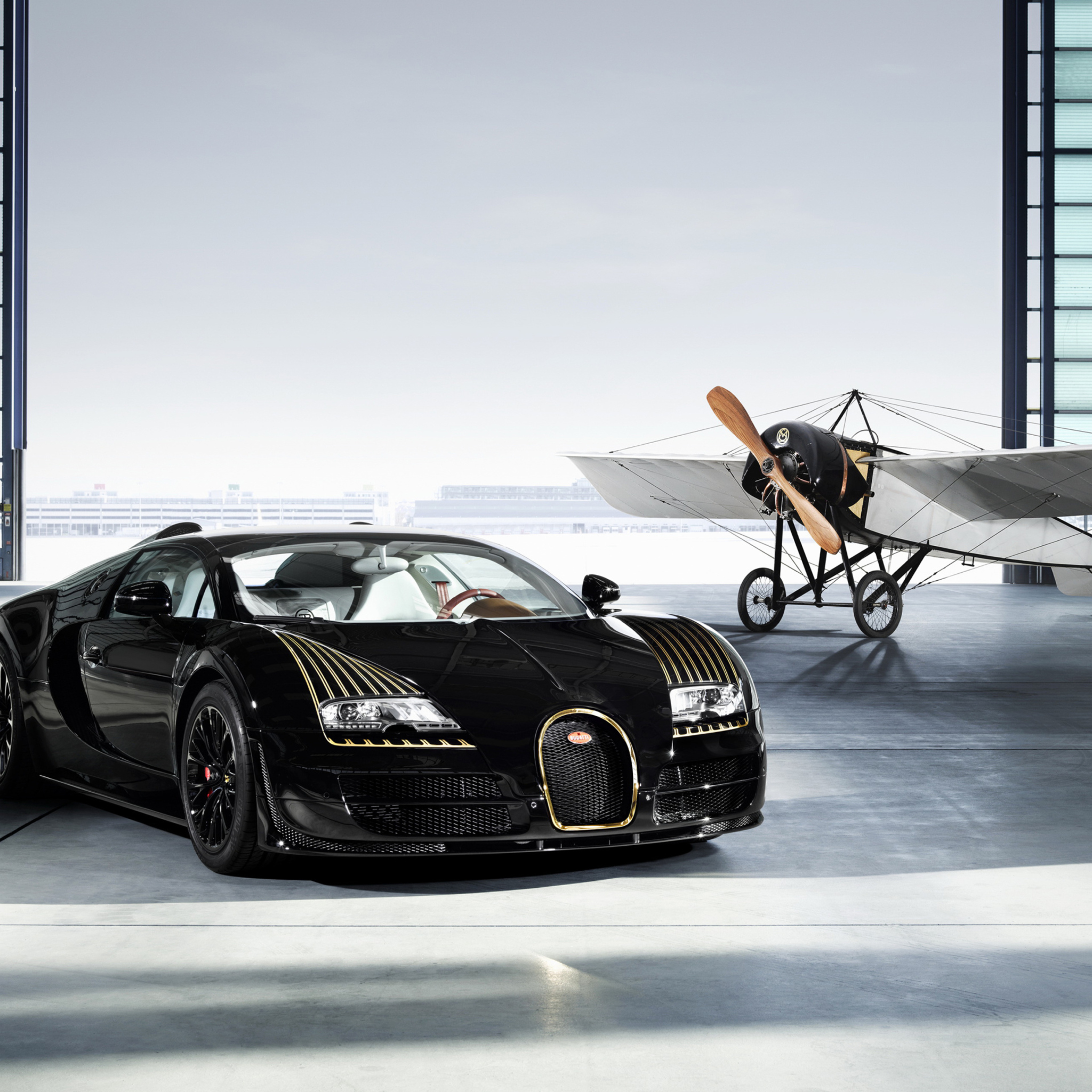 Das Bugatti And Airplane Wallpaper 2048x2048